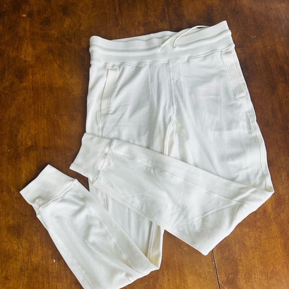 NWT Medium White Lole "Dionne" Joggers